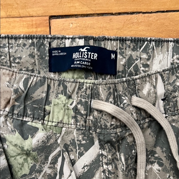 Hollister Men Camouflage Slim Cargo Pants. size Medium - Picture 2 of 5